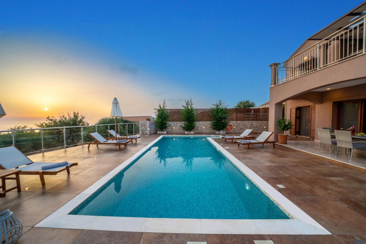 Villa Cleopatra Fiskardo sunset view!! Esterno foto